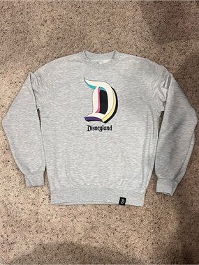 Disney D Crewneck XS